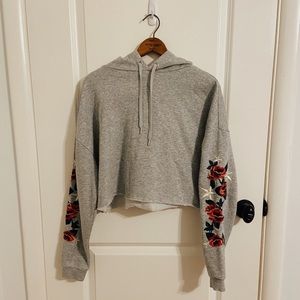 h&m cropped hoodie